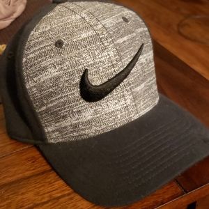 Nike flex fit baseball cap M/L
